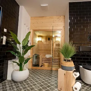 Hotel Alpenliebe - Sauna & Whirlpool -, Inzell